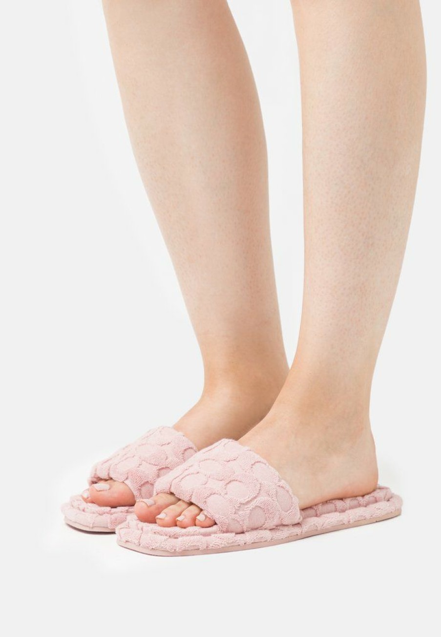 Best Top 10 Coach Bridgett Terry Cloth Slippers Carnation