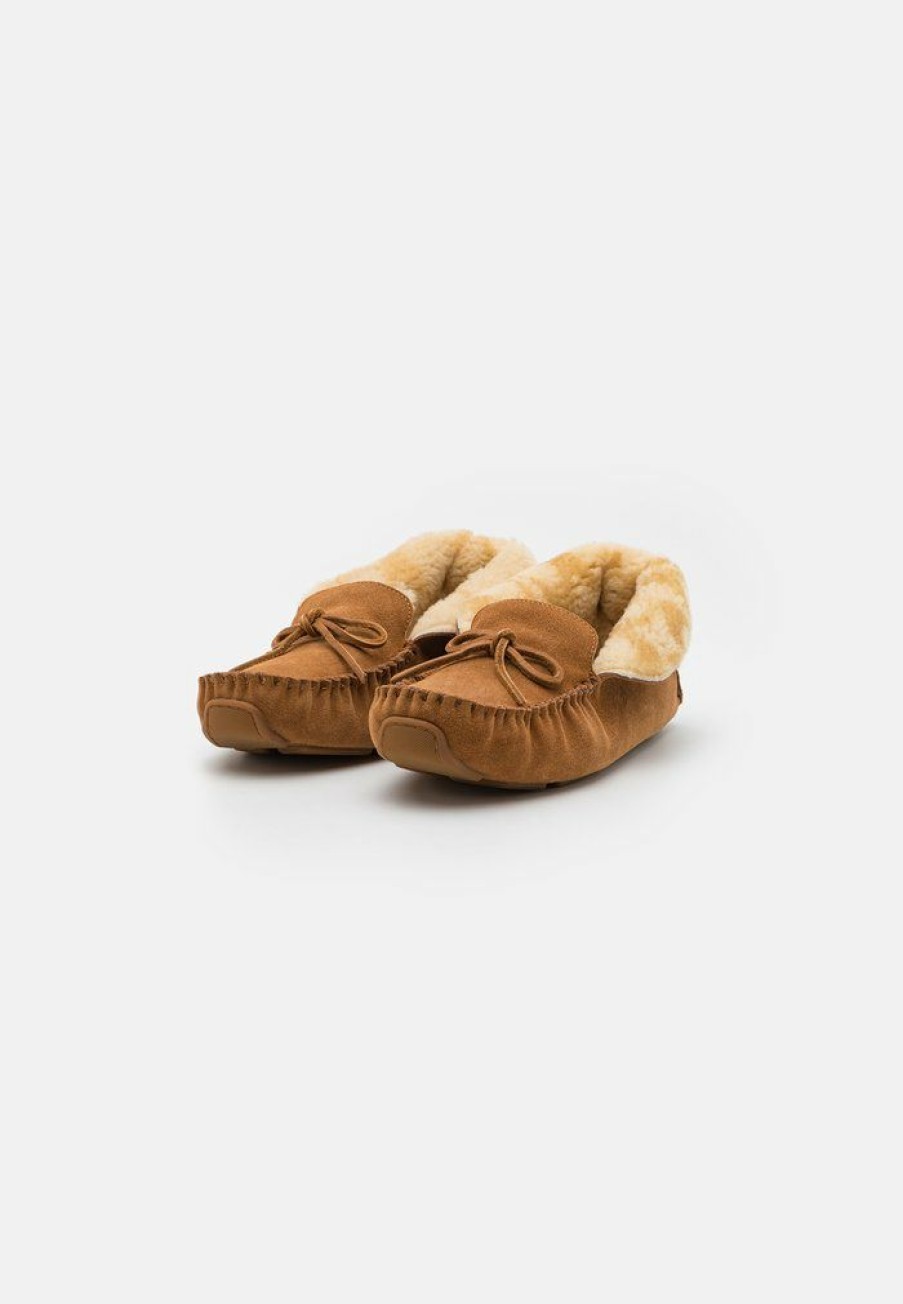 Online Wholesale Coach Driver Slippers Light Saddle