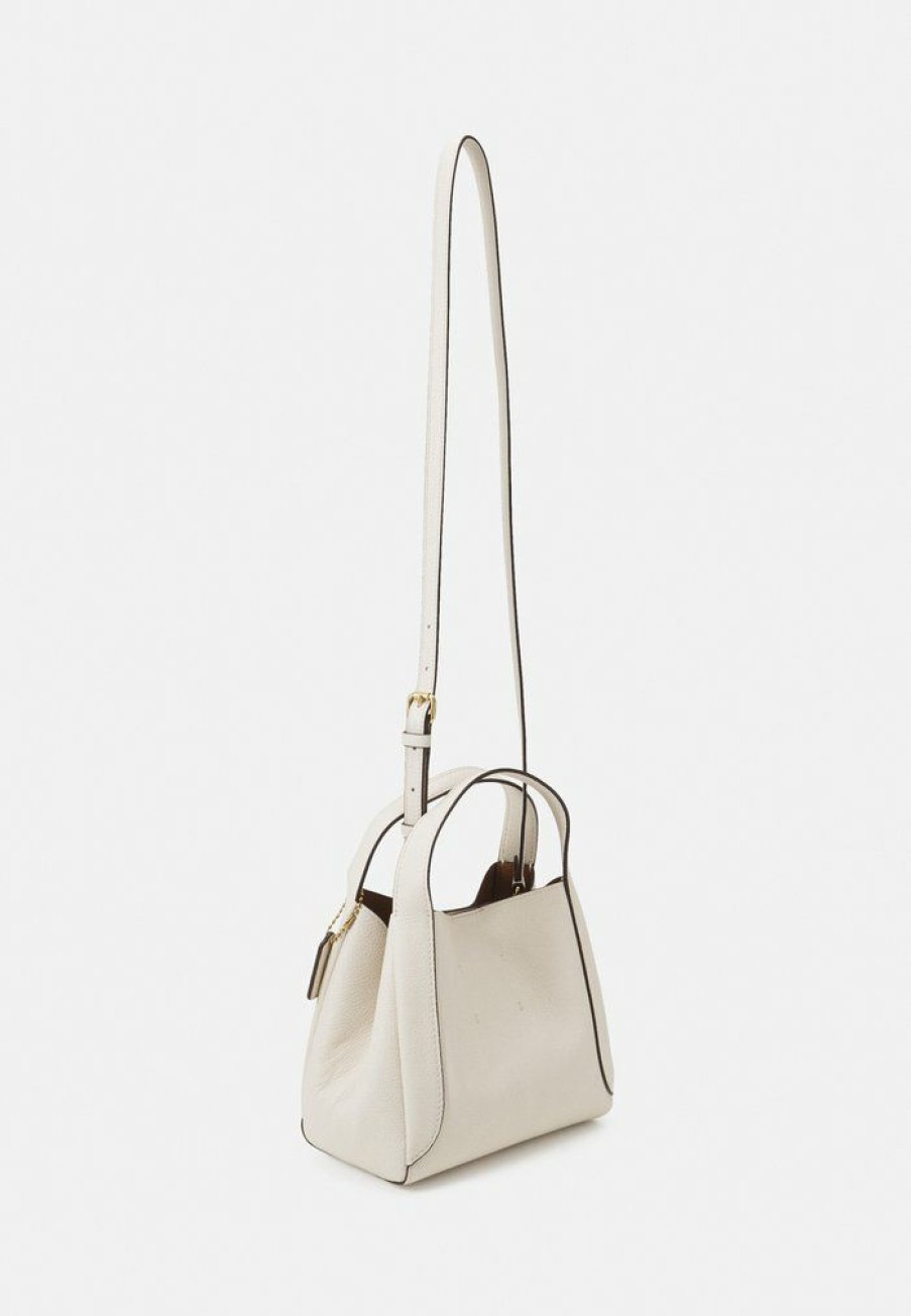 Hot Buy Coach Polished Pebble Hadley Hobo Handbag Chalk