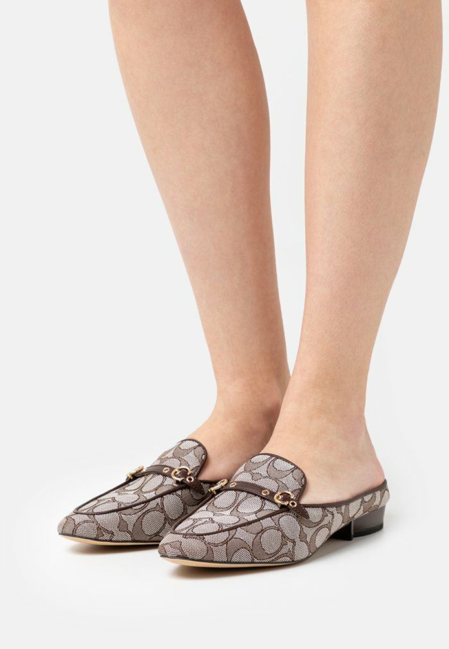 New Budget Coach Irene Mule Mules Oak/Maple