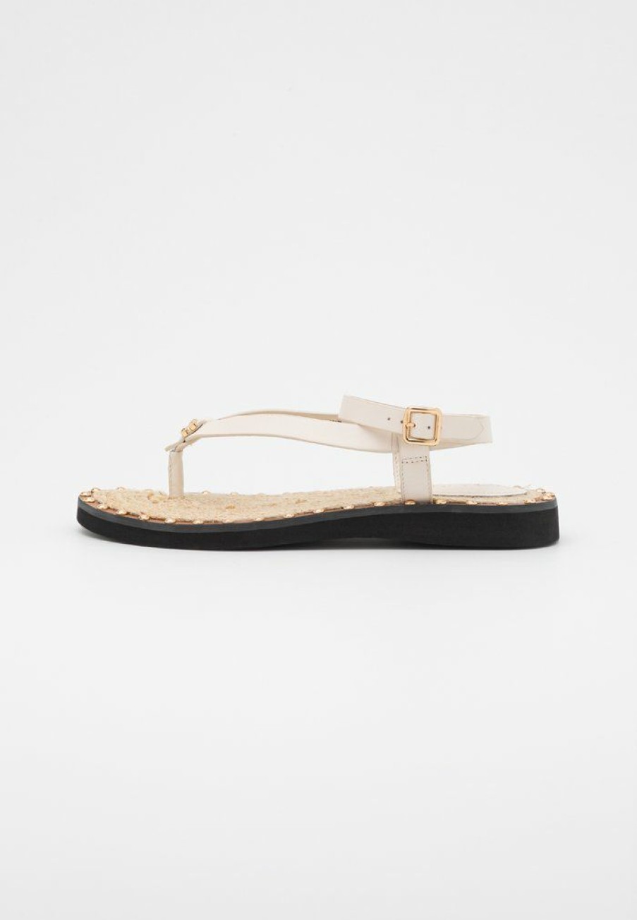 Best Hot Sale Coach Gracey T-Bar Sandals Chalk